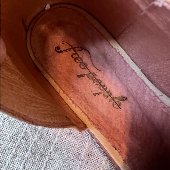 Free People “Royale” D’orsay Style Leather Pointed Toe Flat - Picture 4 of 10